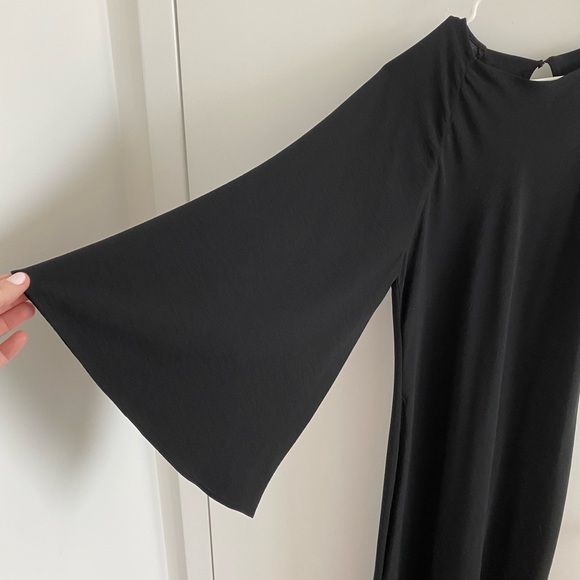 Zara Asymmetric Sleeve Dress, Size Medium - Picture 4 of 5